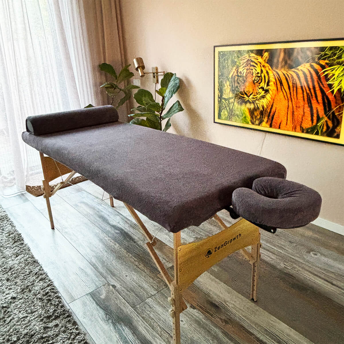 Massagetafel tijdens massage aan huis in Vlaardingen